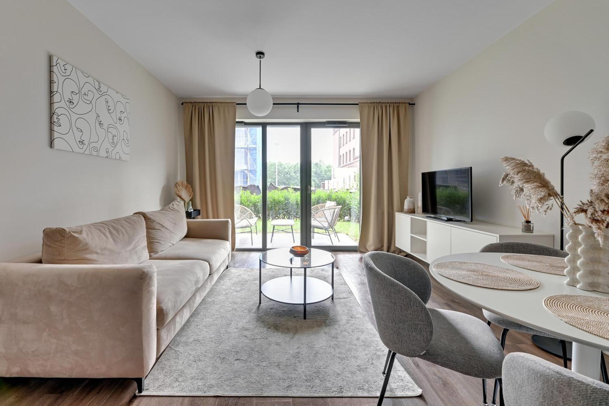 Scala 60C City Center Apartments By Lion Apartments Гданьск Экстерьер фото