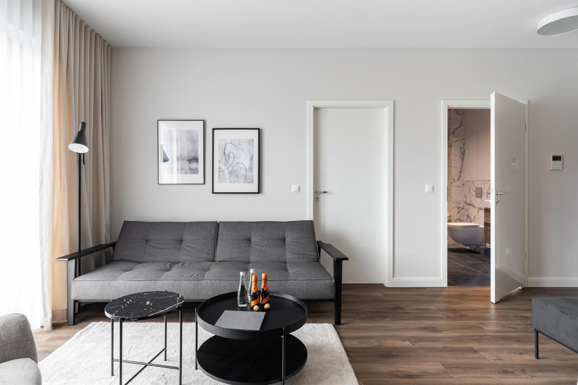 Scala 60C City Center Apartments By Lion Apartments Гданьск Экстерьер фото